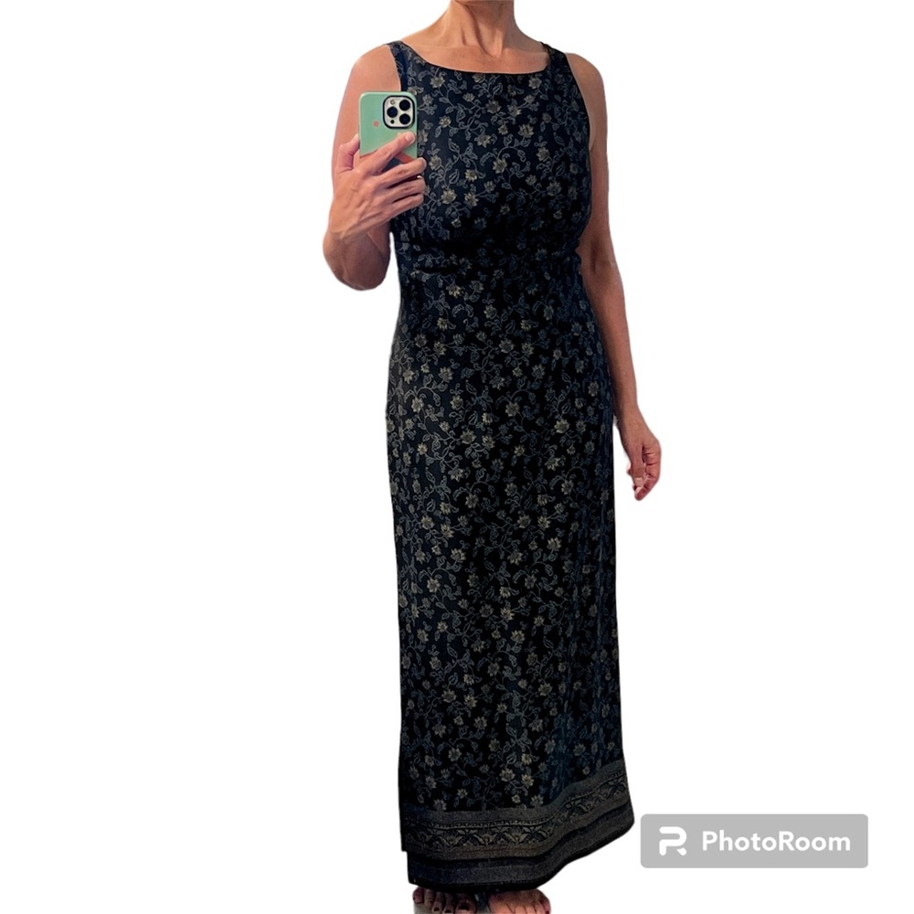 CDC Long Silhouette Dress with Side Slits